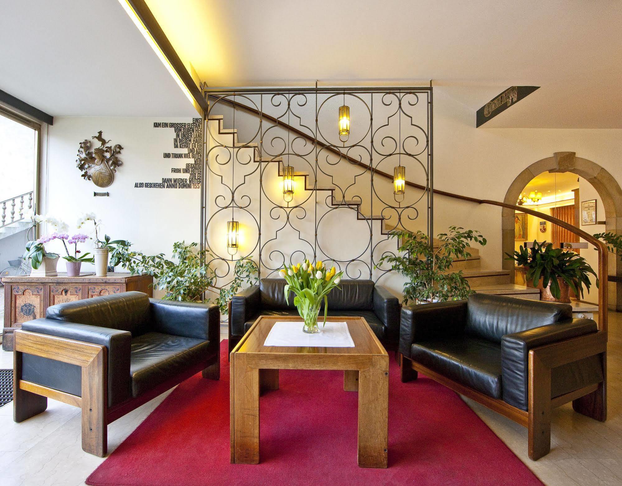 โฮเต็ลอิลีแฟ้นท์ Hotel Ora / Auer ภายนอก รูปภาพ